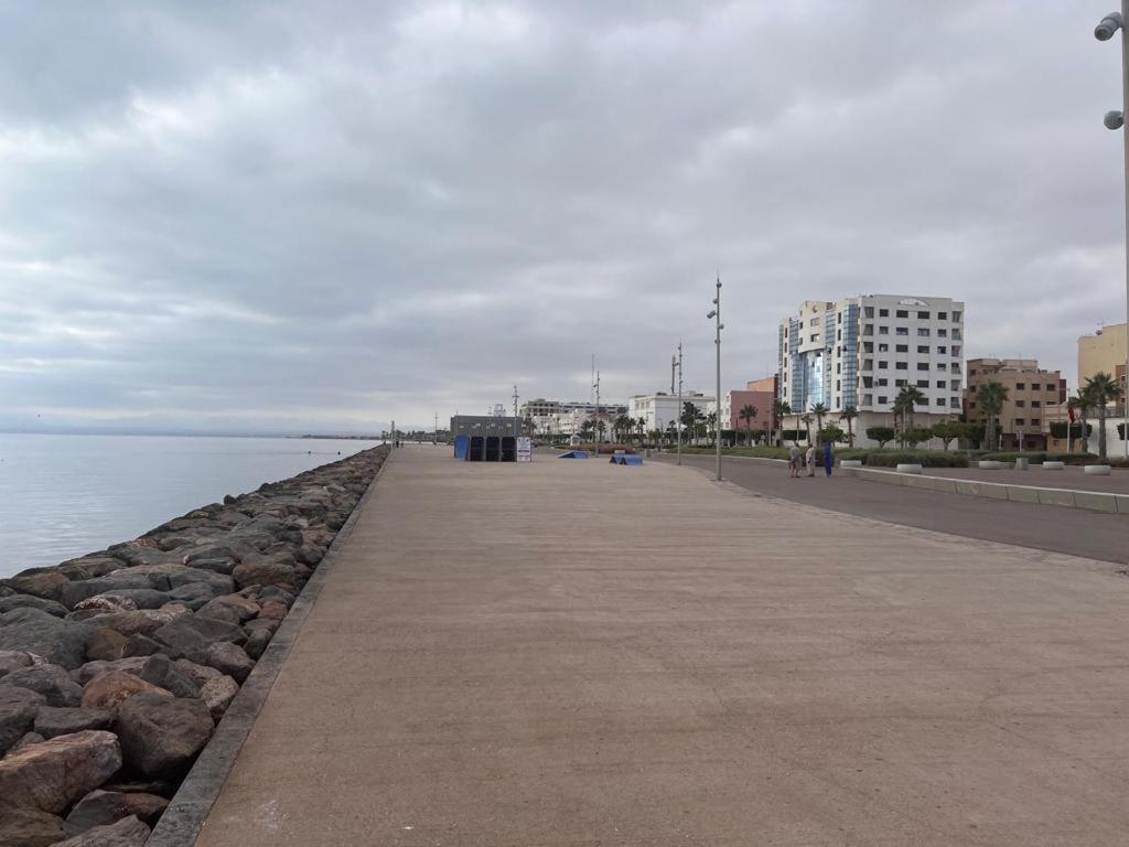 2 Zimmer Wohnung Corniche Nador Sidi Ali- Am Meer & Wifi Eksteriør bilde